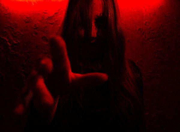 перформанс Дом Ведьмы в Барнауле